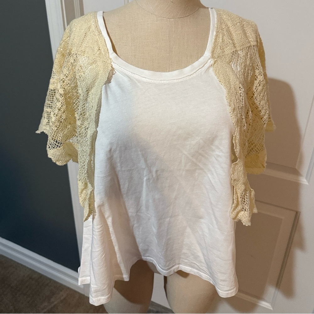 Free People Evangeline Tee White and Cream Lace Overlay Top Sold Out Large NWT - Picture 6 of 7
